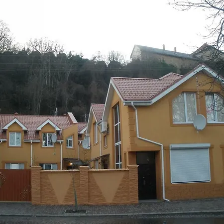 Підградська Pensionat Uzjhorod