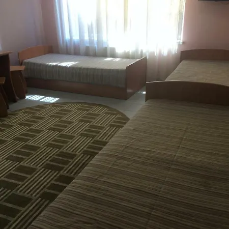 Підградська *
